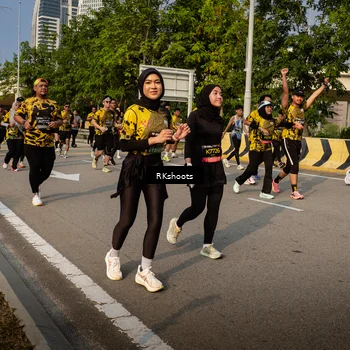 Runner Photo 6725046