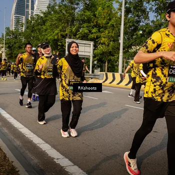 Runner Photo 6725062