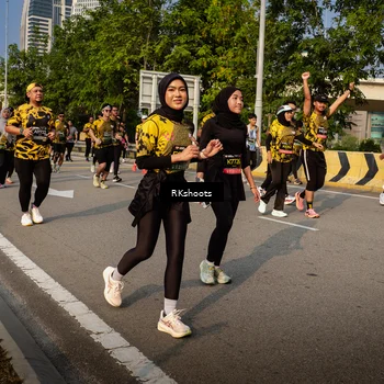 Runner Photo 6725063
