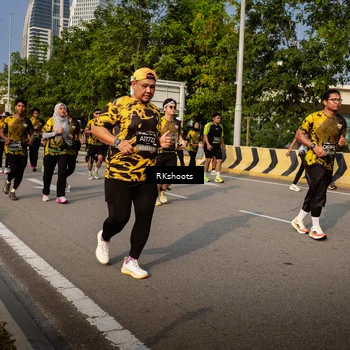 Runner Photo 6725066