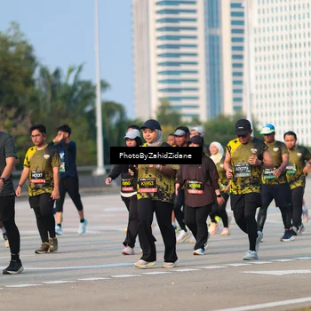 Runner Photo 6725123