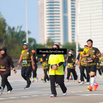 Runner Photo 6725169