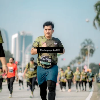 Runner Photo 6725241
