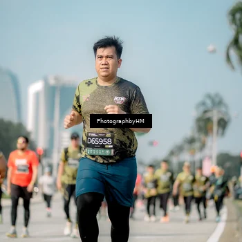 Runner Photo 6725244