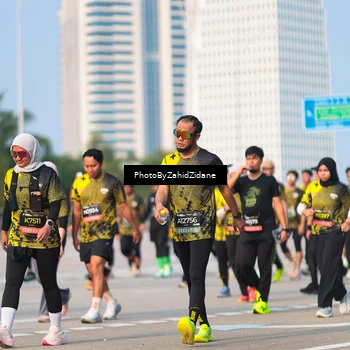 Runner Photo 6725258