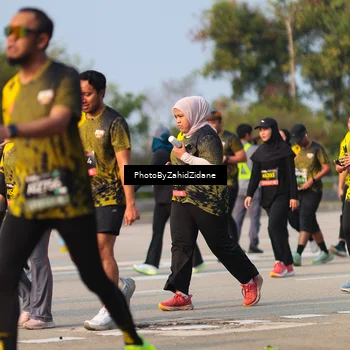 Runner Photo 6725286