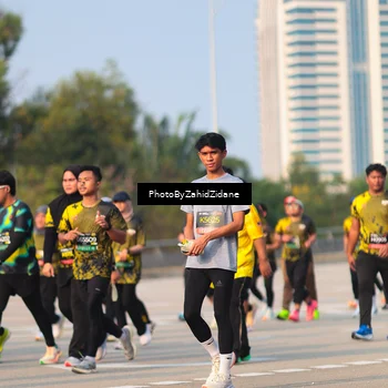 Runner Photo 6725289