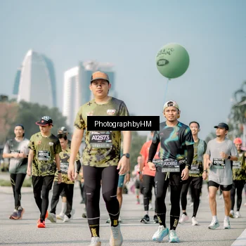 Runner Photo 6725311