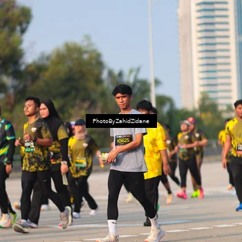 Runner Photo 6725317