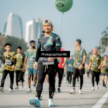 Runner Photo 6725330