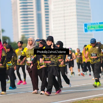Runner Photo 6725340