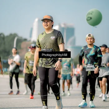 Runner Photo 6725342