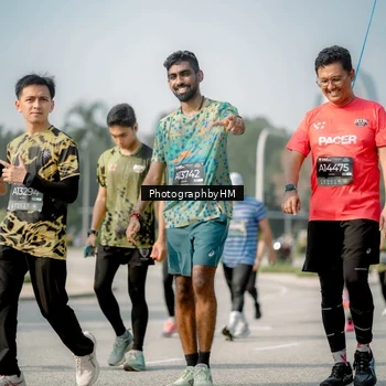Runner Photo 6725383