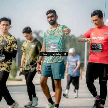 Runner Photo 6725384