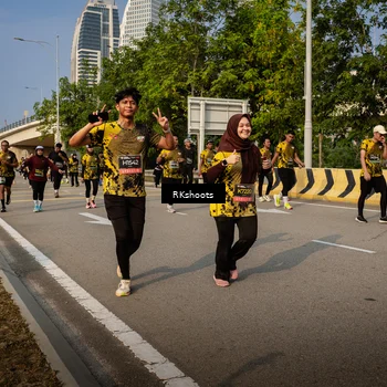 Runner Photo 6725389