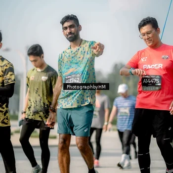 Runner Photo 6725398