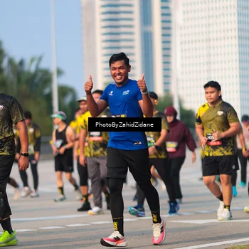 Runner Photo 6725420