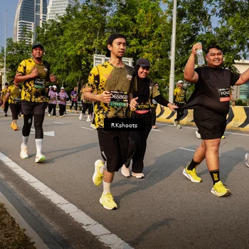 Runner Photo 6725461