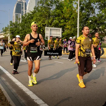 Runner Photo 6725504
