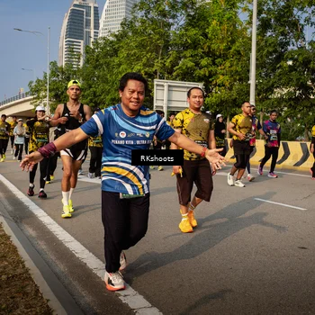 Runner Photo 6725523