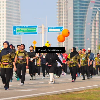 Runner Photo 6725750