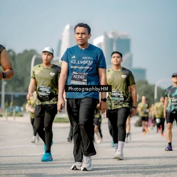 Runner Photo 6725758