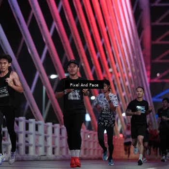 Runner Photo 6725762