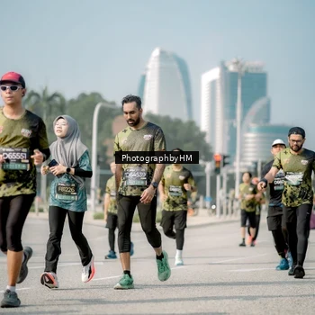 Runner Photo 6725802