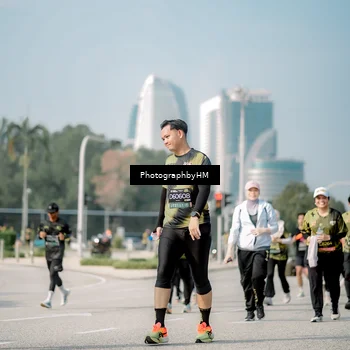 Runner Photo 6725878