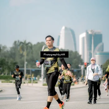 Runner Photo 6725887