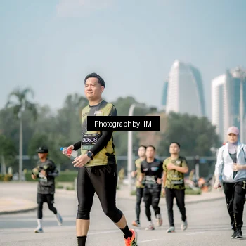 Runner Photo 6725905