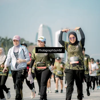 Runner Photo 6725912
