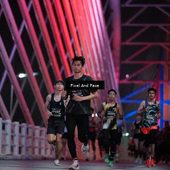 Runner Photo 6725979