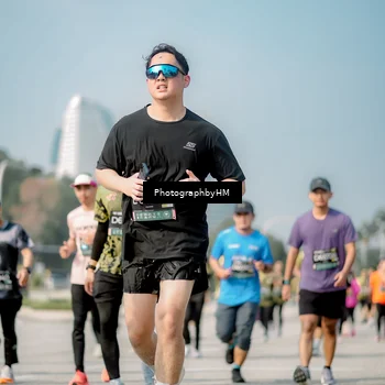 Runner Photo 6725987