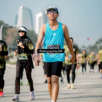 Runner Photo 6726020
