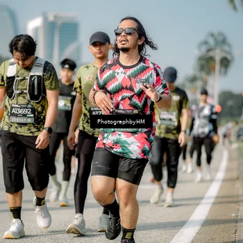 Runner Photo 6726042