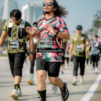 Runner Photo 6726043