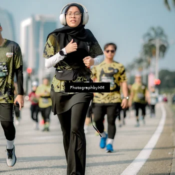 Runner Photo 6726105