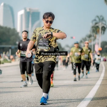 Runner Photo 6726121