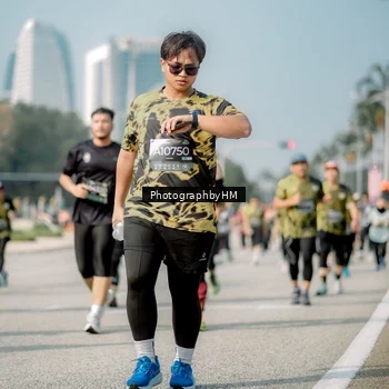 Runner Photo 6726125