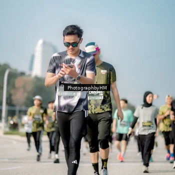 Runner Photo 6726150
