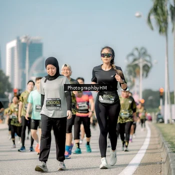 Runner Photo 6726157