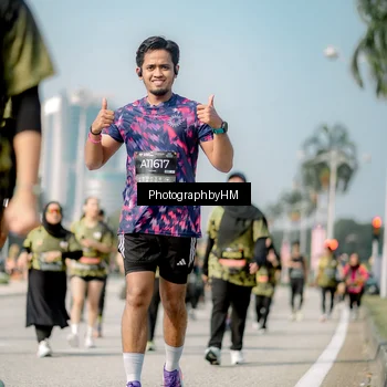 Runner Photo 6726203