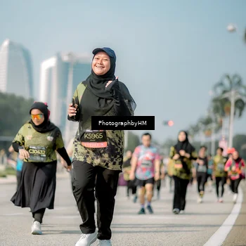 Runner Photo 6726238