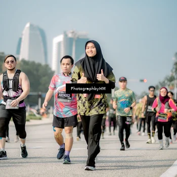 Runner Photo 6726273