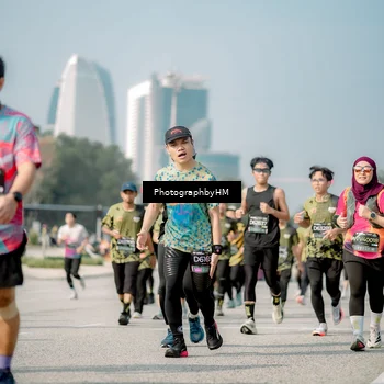Runner Photo 6726286