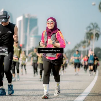 Runner Photo 6726307