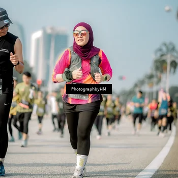 Runner Photo 6726321