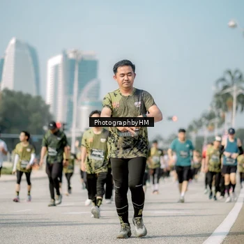 Runner Photo 6726331