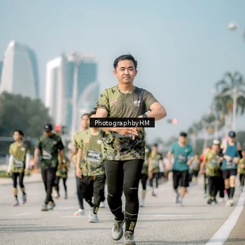 Runner Photo 6726344
